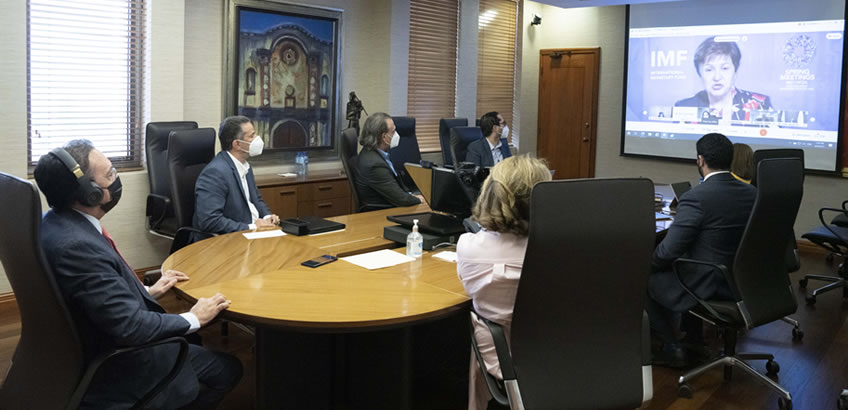 Gobernador del Banco Central participa en un encuentro con la directora gerente del FMI y autoridades del hemisferio occidental de ese organismo