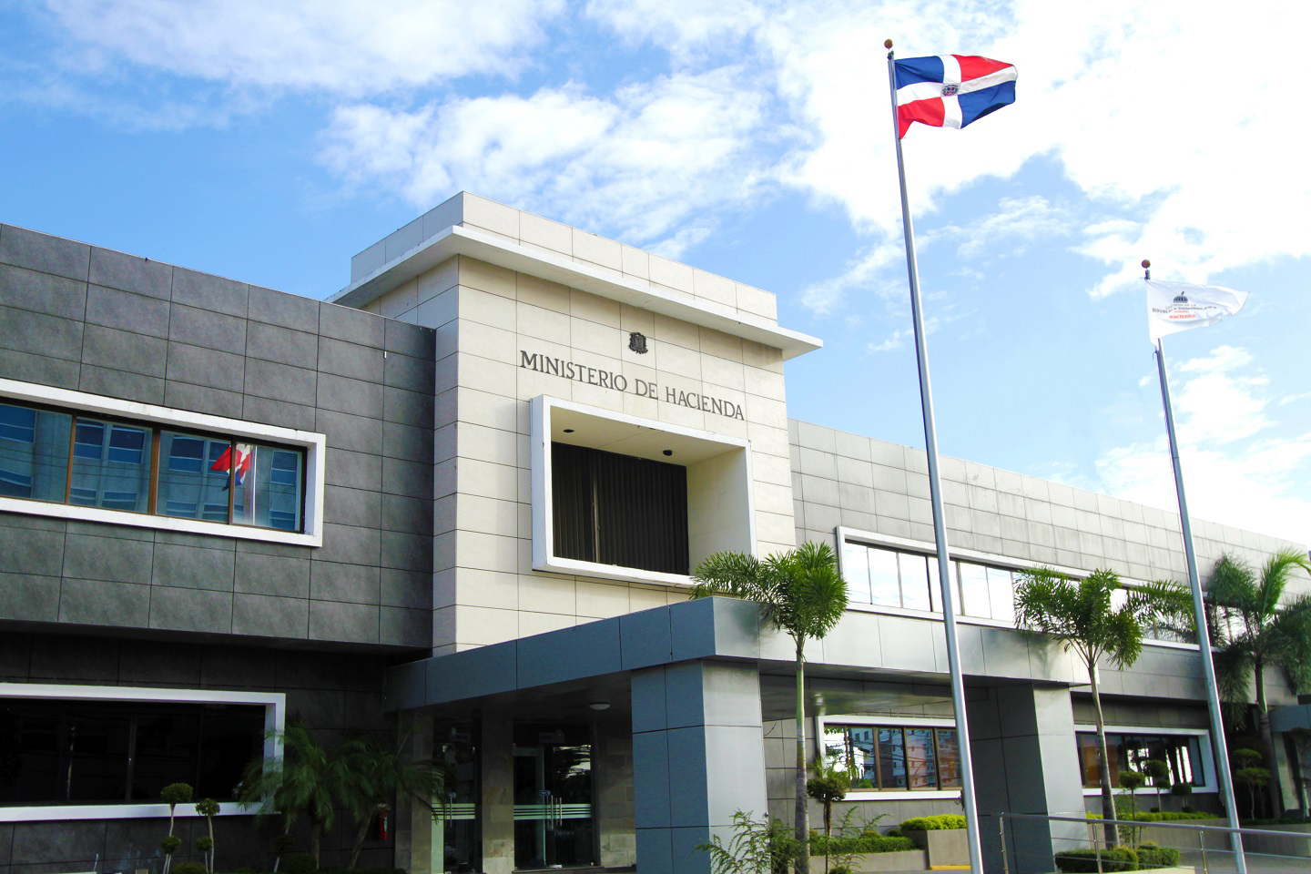 El servicio de la deuda pública se reduce en RD$74,908 millones para el período 2022-2027